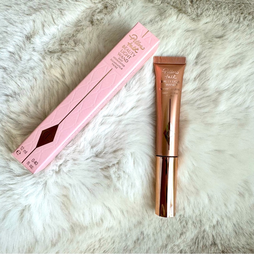 NEW Charlotte Tilbury Pillow Talk Beauty Light Wand Highlighter